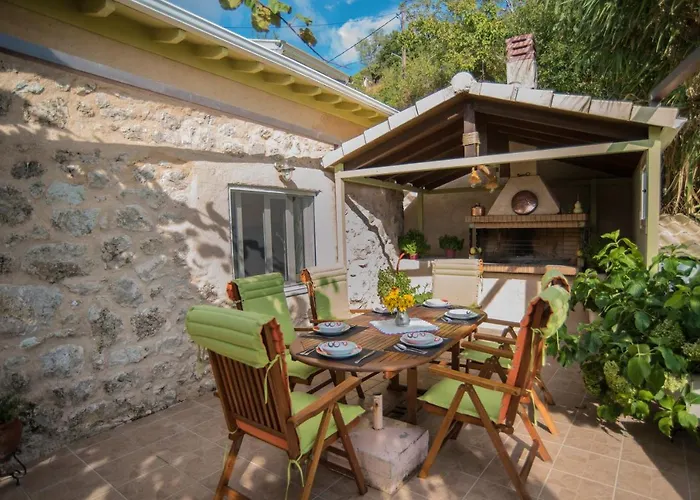 Hill Agios Ilias (Lefkada)